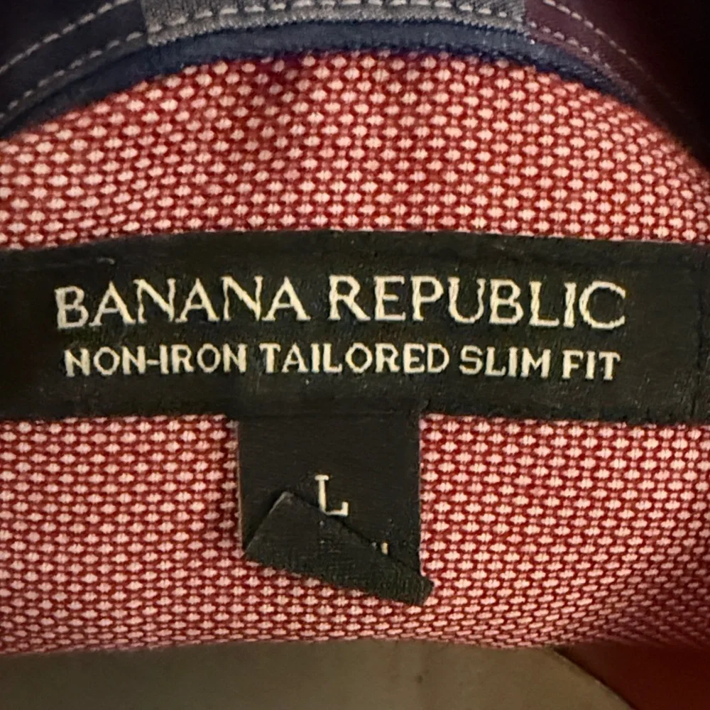 E Banana Republic Red and Navy Checkered Men's Shirt Slim Fit Preppy Casual